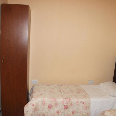 Cv Apart Resistencia Exterior photo